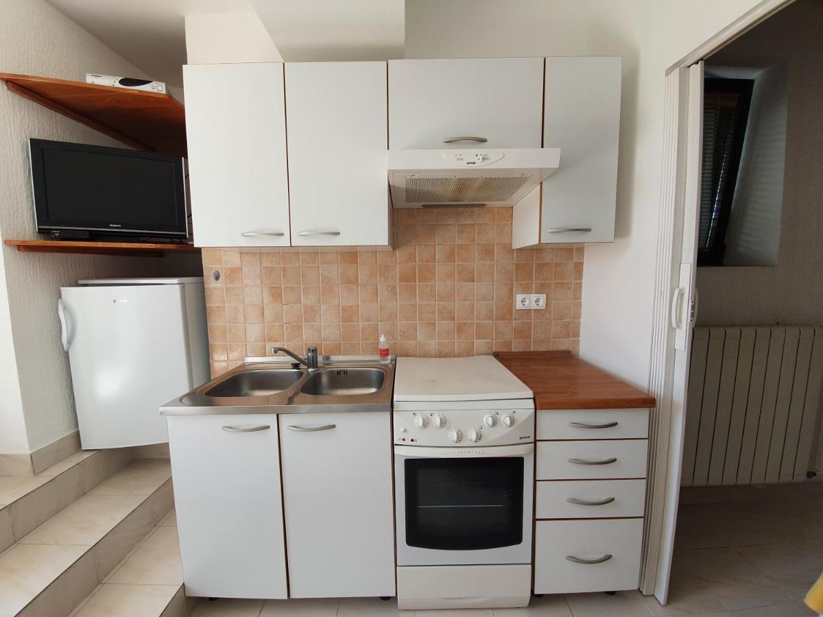 Apartment Ella Banjol Dış mekan fotoğraf