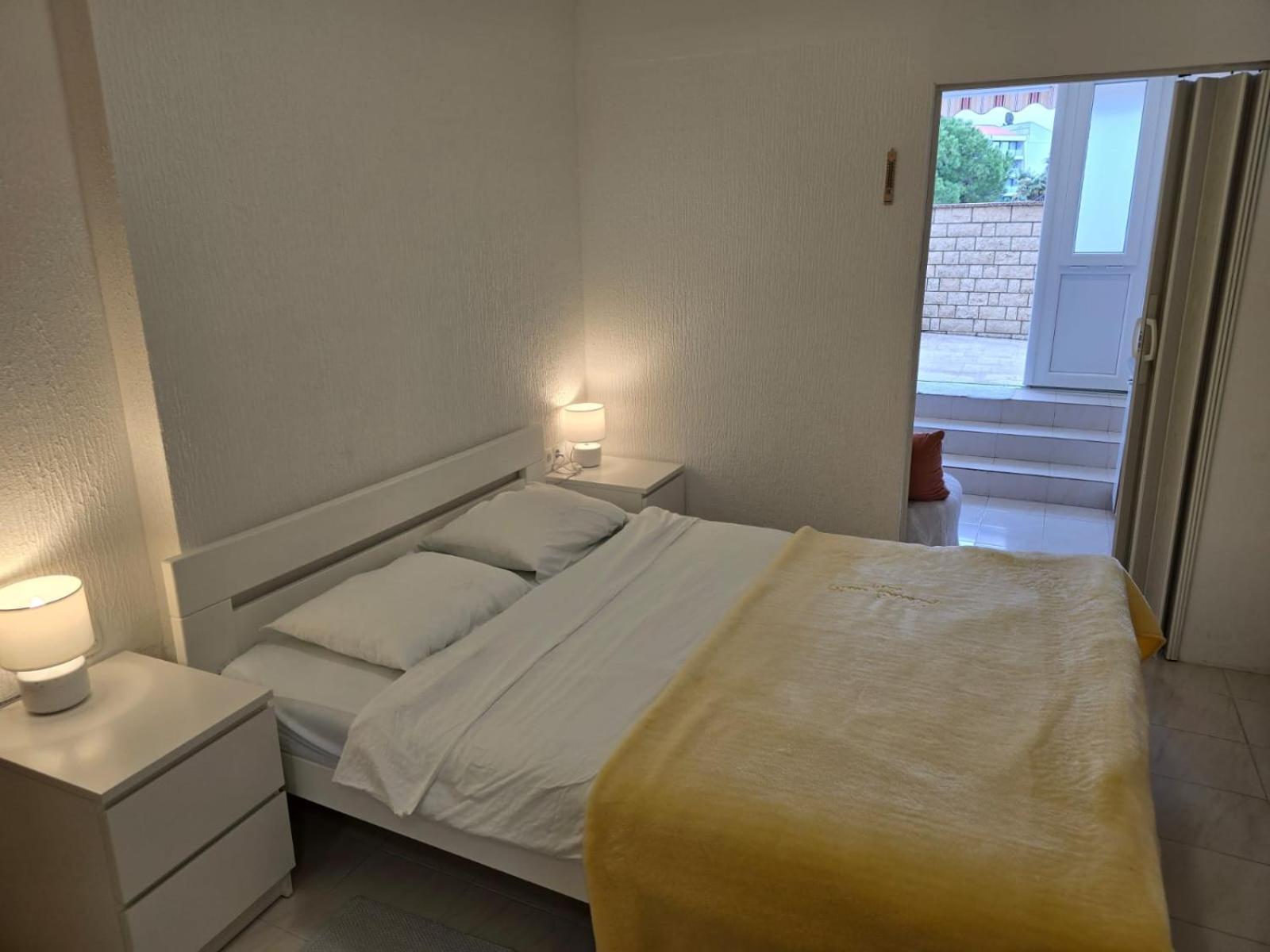 Apartment Ella Banjol Dış mekan fotoğraf