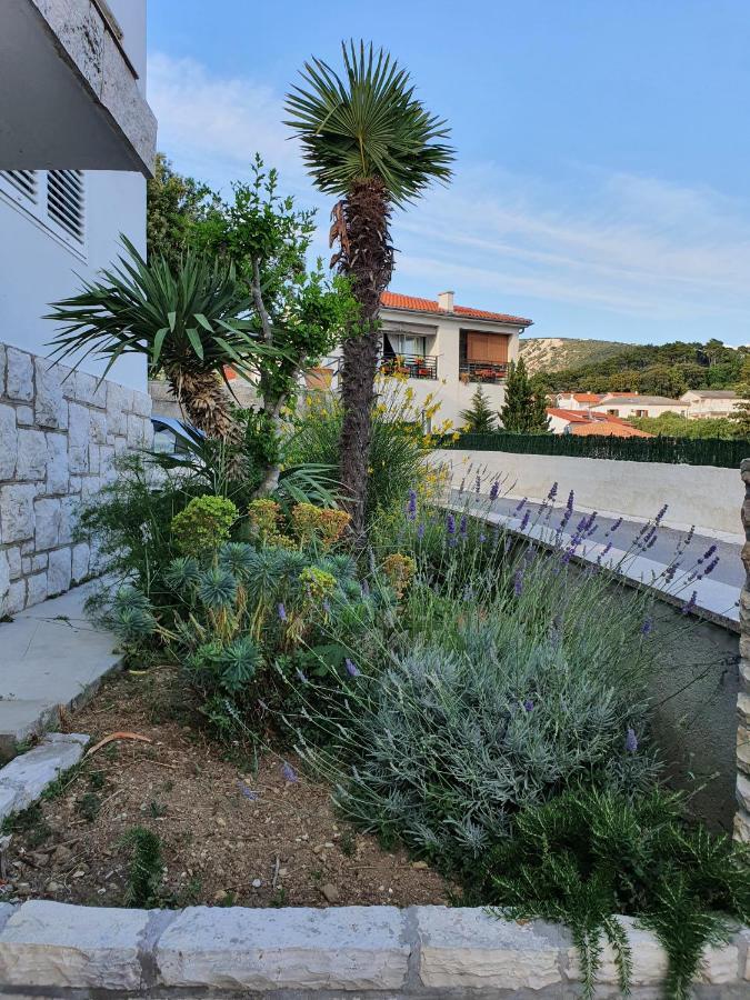 Apartment Ella Banjol Dış mekan fotoğraf